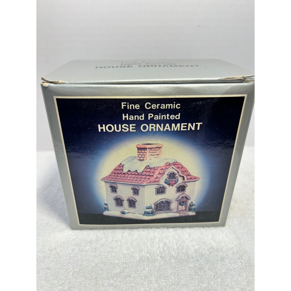 Vintage‎ Kmart Fine Ceramic Hand Painted Christmas House Ornament Snow Cottage - Picture 8 of 9
